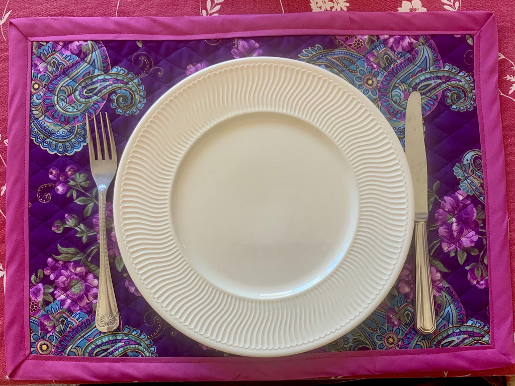 Reversible Quilted Placemats // Set of 2 or 4, Made to Order